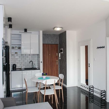 Apartament Winogrady Hawelanska Познань Екстер'єр фото